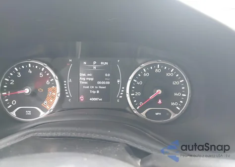 2020 Jeep Renegade Latitude Fwd z USA, uszkodzony, nr VIN ZACNJABB0LPL10796